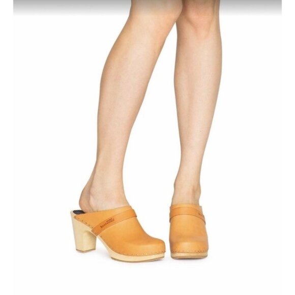 Swedish Hasbeens Classic Slip On Clogs 39 Leather - Picture 2 of 13